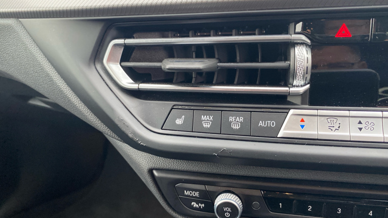 BMW 1 Series 118i [136] M Sport 5dr Step Auto [LCP/Pro pk] Petrol Hatchback